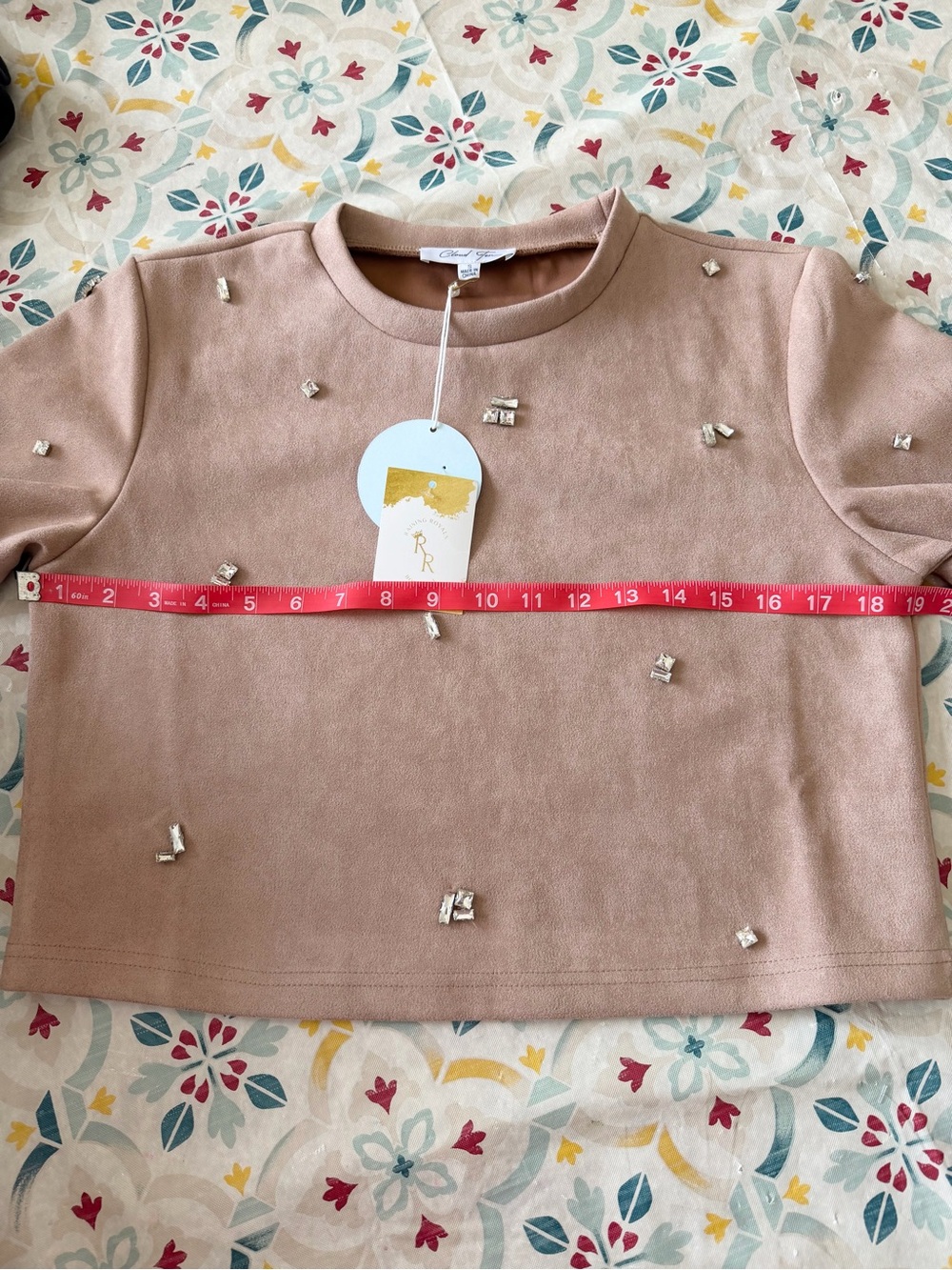 NWT Cloud Ten Taupe Faux Suede Rhinestone Jewel Crop Top S - Picture 7 of 7